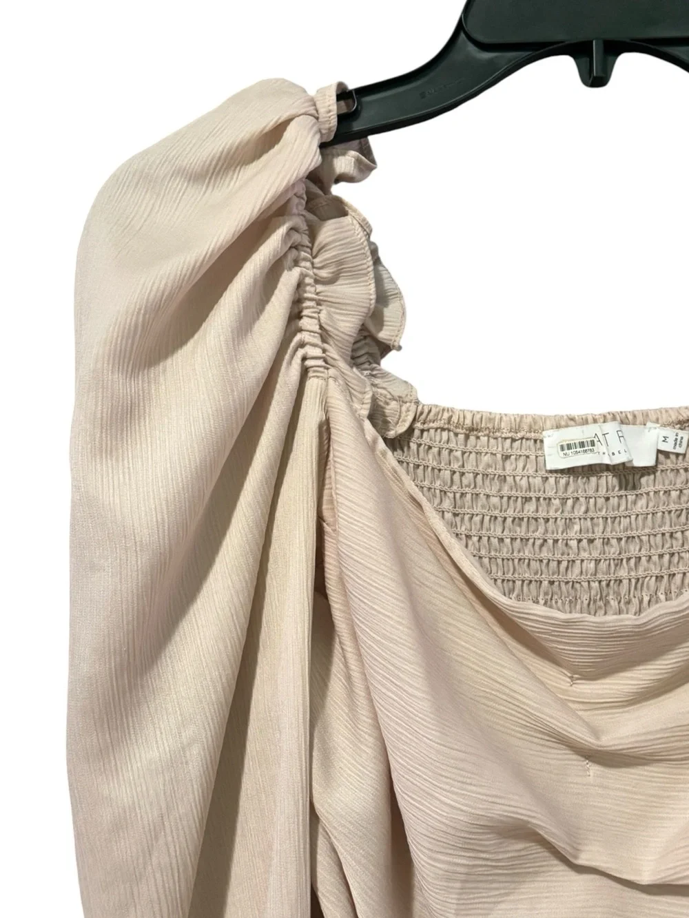 ASTR THE LABEL Puff Sleeve Blouse M  15” + p2p Light Blush EUC